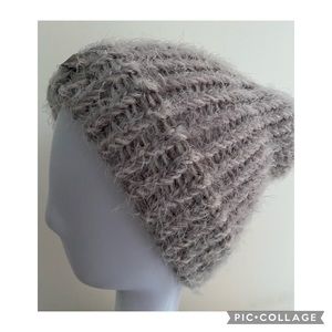 NWT Teens Knitted Hats, Warm & cozy, Knitting, Hats, Unisex, Handmade by Seller.
